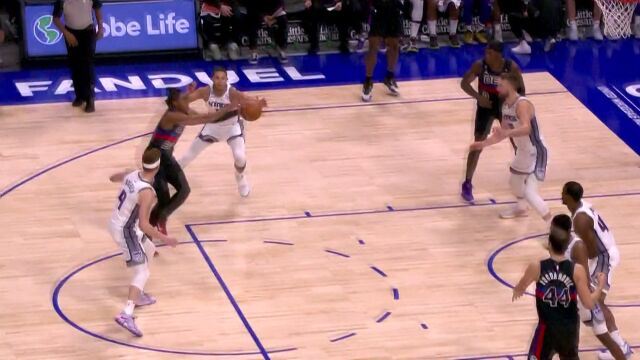 NBA常规赛：国王vs活塞第3节中文解说回放