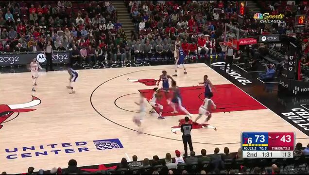 76人vs公牛英文原声全场回放