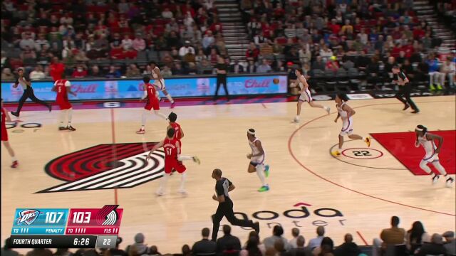 雷霆vs开拓者第4节英文原声回放