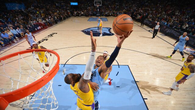 湖人vs灰熊五佳球 浓眉送给狄龙遮天大帽 莫兰特隔着浓眉补扣得手