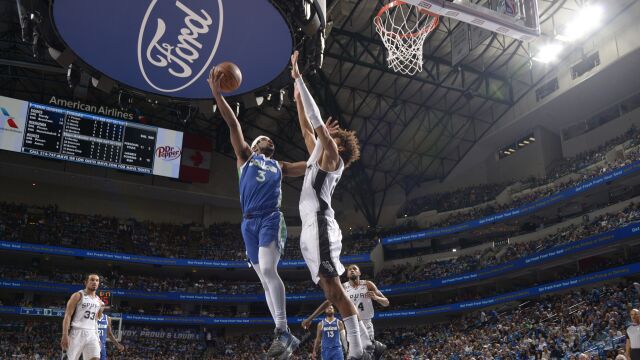 哈迪vs马刺集锦 25分贡献精彩暴扣难阻失利