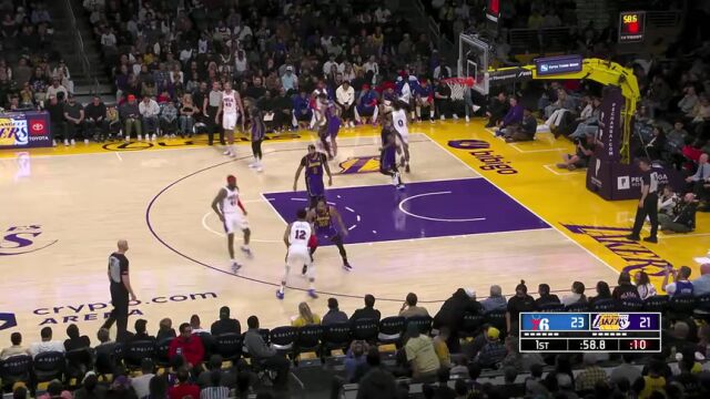 NBA常规赛：76人vs湖人第1节英文原声回放