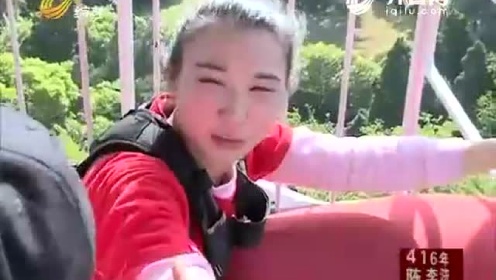 当红不让：王媛媛挑战超高跳台安全着陆