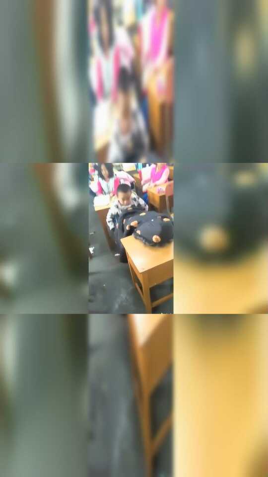 就说咋突然这么乖呢越看越不对劲,该同学考完试后彻底放飞自我