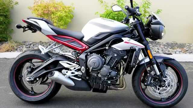 2018 凯旋 Street Triple R,点火启动一刻,我决定提车了!