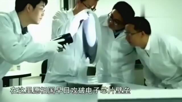 喜讯:中国自研超分辨光刻机成功问世:分辨力全球顶尖