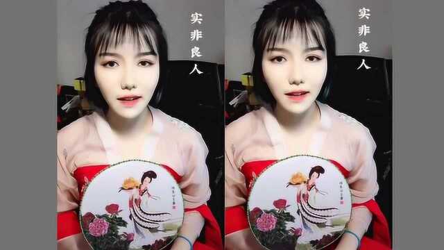 《九万字》古风的音乐配上汉服的舞蹈优美而又凄凉