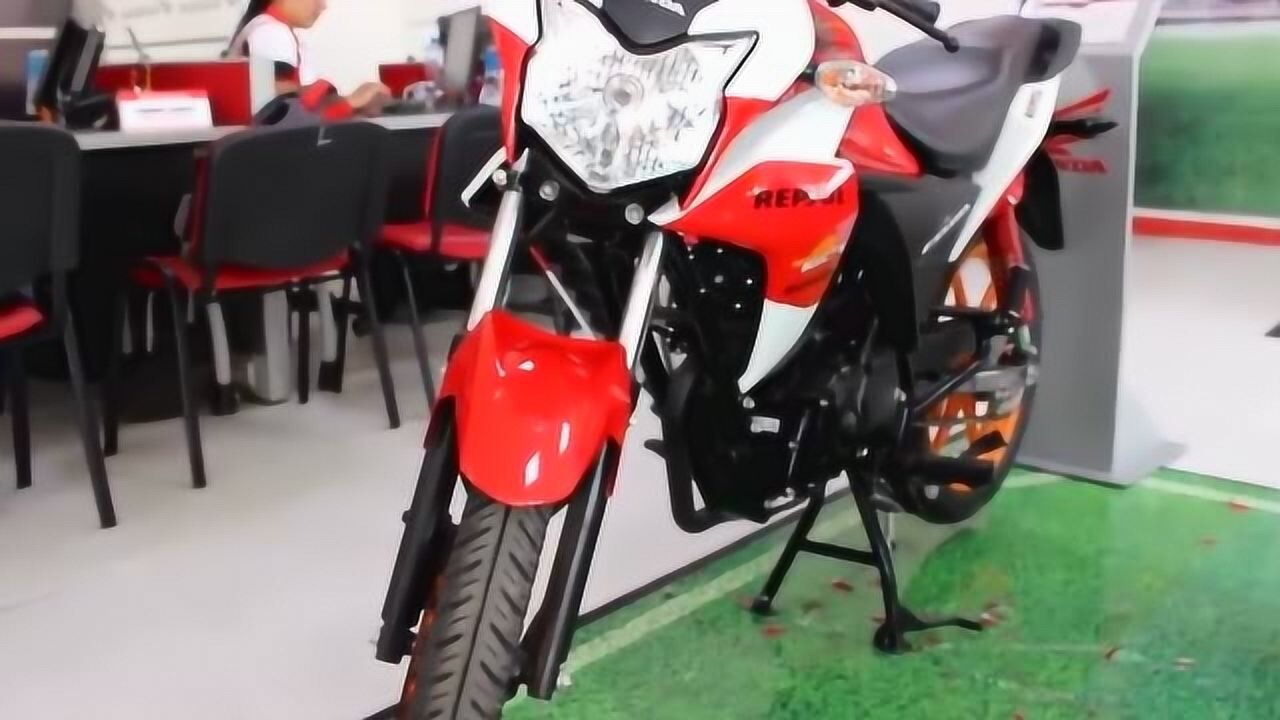 几千元买的代步摩托车印尼本田cb110还留有启动杆稳定可靠