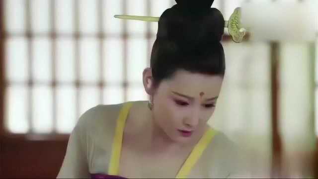 萌妃驾到 下面由著名二胡演奏家曲婉婉为大家演奏一曲