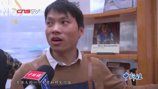 音乐主题快闪书店亮相上海街头梧桐树下感受“乐海书情”