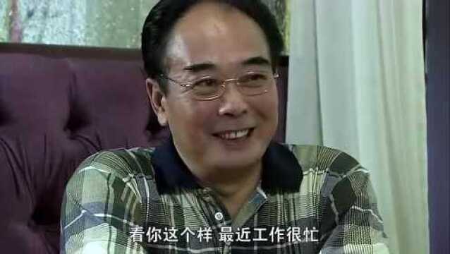 方皓工作稳定了,想着要和嫣然结婚,不知嫣然也有想法