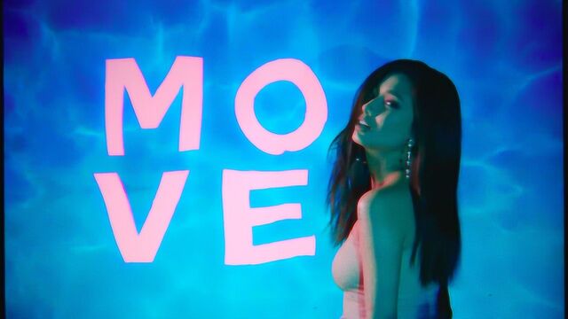 NIKI  move! Lyric Video