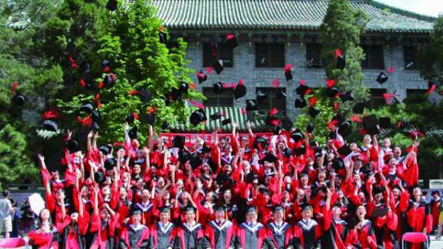 北京协和医学院2019届毕业典礼上校长发言:医学是可爱的