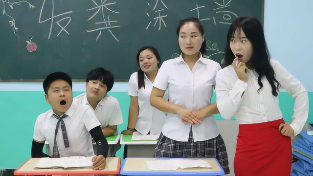 学生演讲“如果我是班长”,没想女同学说完老师很满意,太有趣了