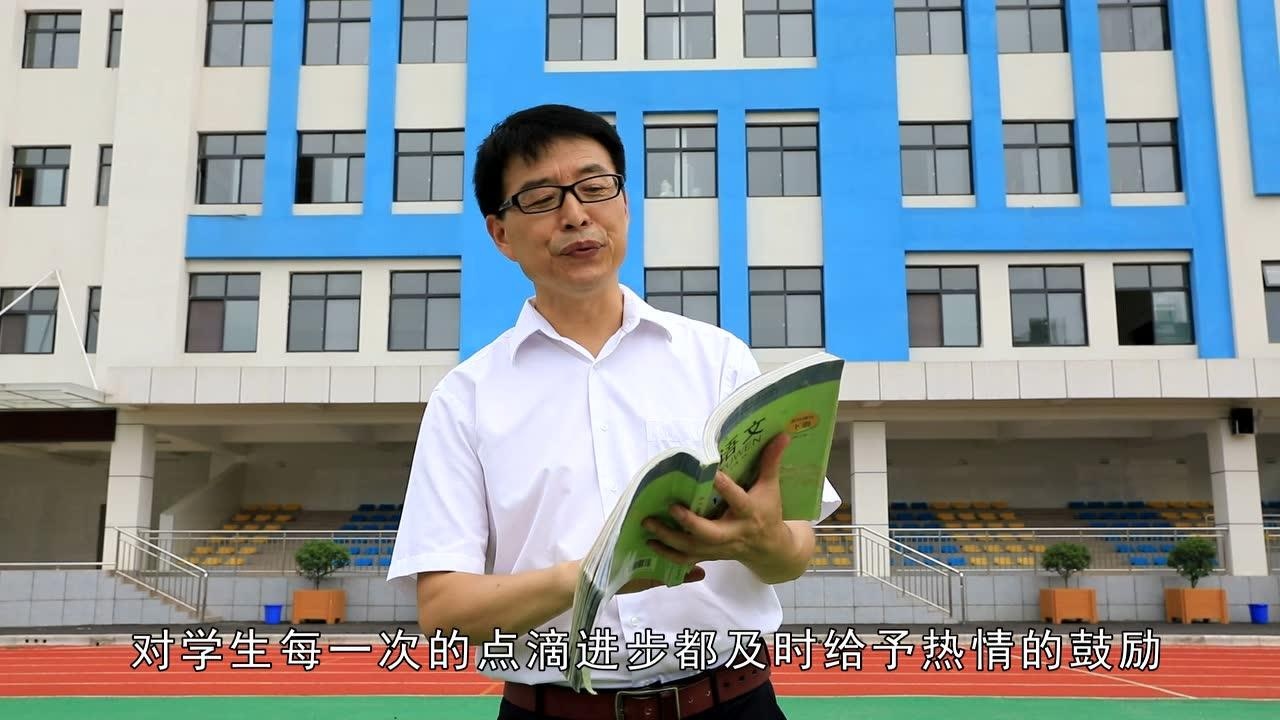 职教中心教师胡彦刚