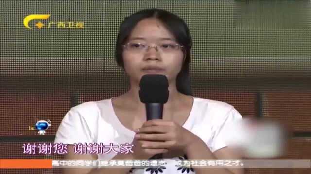 莫振高先生曾资助无数寒门学子,不幸中年离世,万千学子为他送行