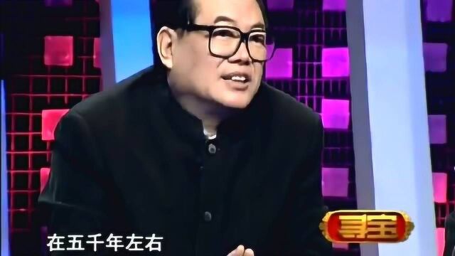 大爷买了只太阳神玉牛,自称已有八千年历史,专家鉴定语出惊人!