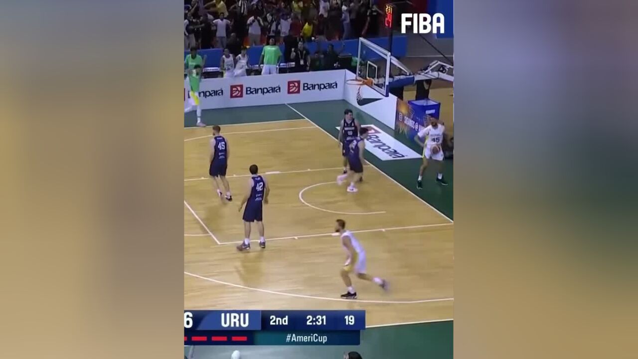 FIBA美洲杯预选赛,巴西队在以93:67的比分战胜巴拿马队之后,已经取得了4连胜