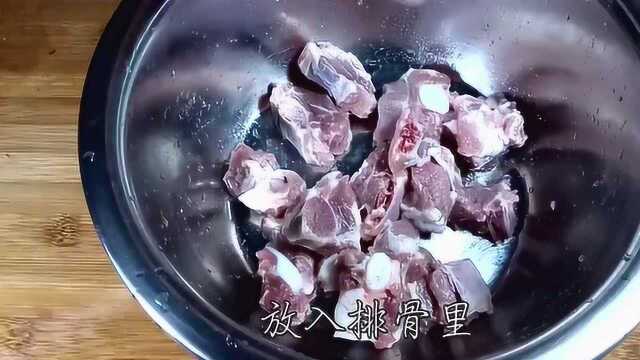 排骨煲仔饭的简单做法,做出来的排骨酥香软烂,好吃还有营养