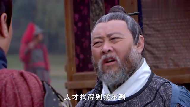 李相国告老还乡,没想到众将领都赶来相送,皇帝心里不是滋味