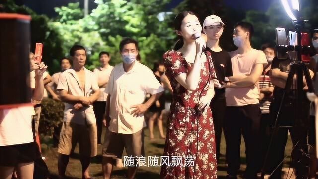 深圳横岗文体广场《人生何处不相逢》,相逢即是缘分,热情的观众