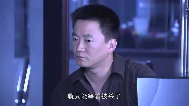 案发现场2男子被人下了迷魂药后,用裁纸刀残忍杀害了