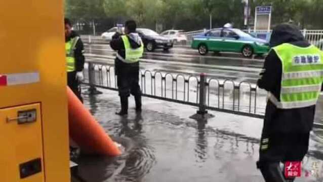 果然视频丨德城区部分路段积水,排水车辆说来就来!