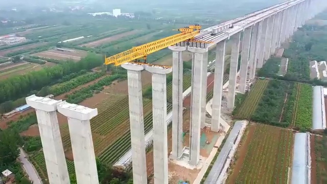 中国桥梁建设,没有跨不去的山河,没有到不了的高度,这就是大国