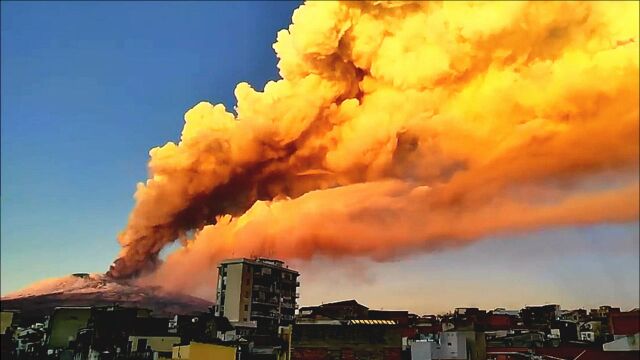 欧洲最大火山!实拍:意大利埃特纳火山喷发 曾致百万人伤亡!