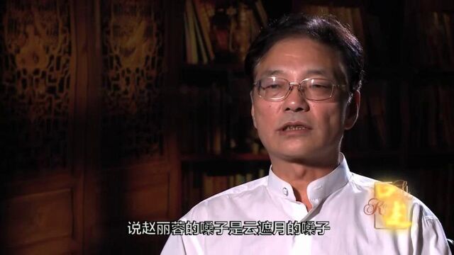 新凤霞被誉为一代评剧“皇后”,是当时炙手可热的演员