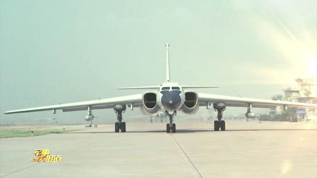 大国之翼ⷦˆ˜略空军转型进行时丨祖国情怀 “大国重器”飞出“大国之威”