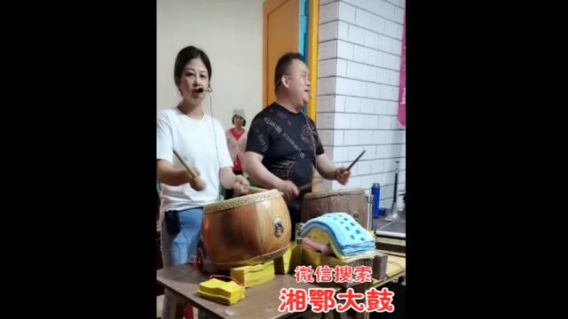 美女鼓匠张红燕,打书太好听