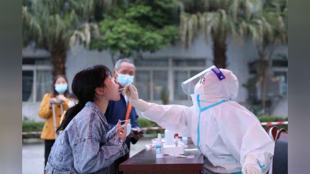 昆明在主动就诊人员中发现2人初筛阳性,1人为网约车司机