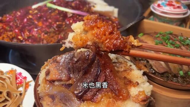 藏在大坪居民楼里的社区火锅烈火牛肉九大碗这里都能吃到#本地人爱吃的店#本地宝藏美食#社区火锅#一起吃火锅#周末吃什么