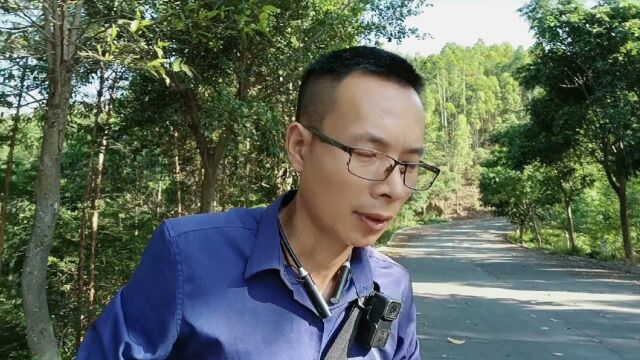 小伙子骑车去广东惠州博罗县罗浮山