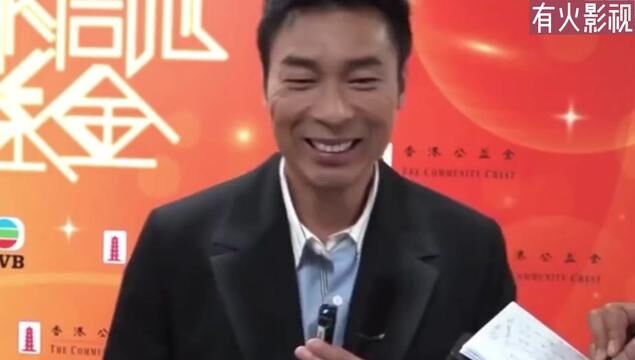 娱乐新闻汇报:许志安拒绝回应绯闻,蔡徐坤世界巡演首站劲爆开唱 #娱乐头条新闻 #许志安 #蔡徐坤演唱会