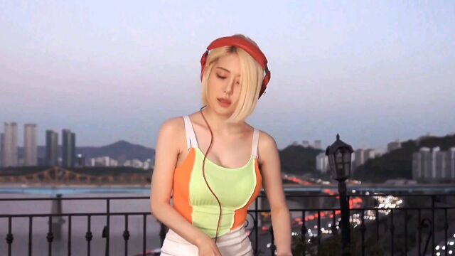 韩国女DJ黄素熙遭性骚扰