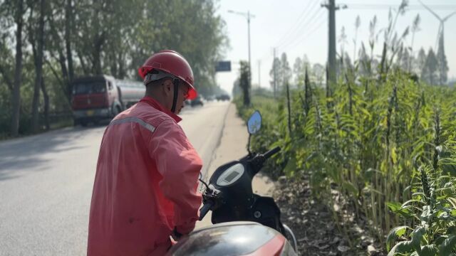 全国大学生新闻实践营走进石化机械.