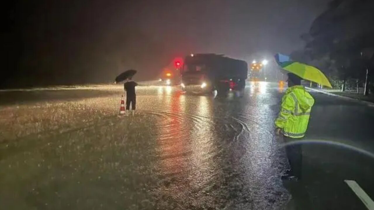 暴雨橙色预警中!湖北强降雨范围扩展 荆州武汉等地多地有大暴雨