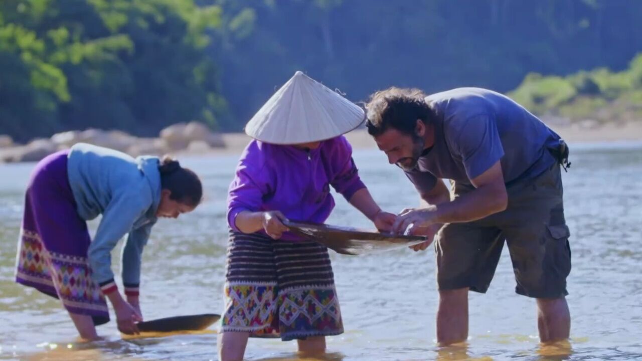 原始求生记:勇闯湄公河 第1季丨在湄公河岸边,真的可以淘到金子!