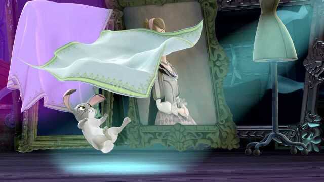 Ghostly Gala | Music Video | Sofia the First | Disney Junior