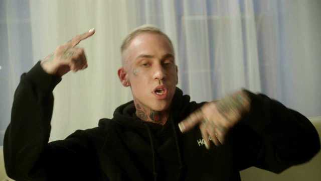 blackbear  hot girl bummer [official music video]