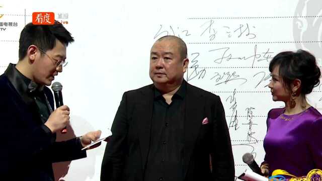 导演刘江出席第十届中国大学生电视节闭幕式盛典