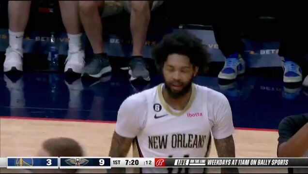NBA常规赛：勇士vs鹈鹕第1节中文解说回放