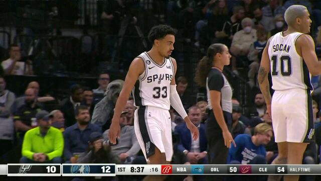NBA常规赛：马刺vs森林狼 第1节中文解说回放