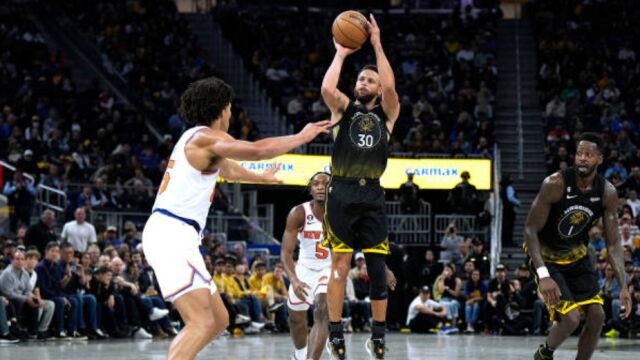 尼克斯101-111勇士 水花兄弟合砍44分勇士轻取尼克斯