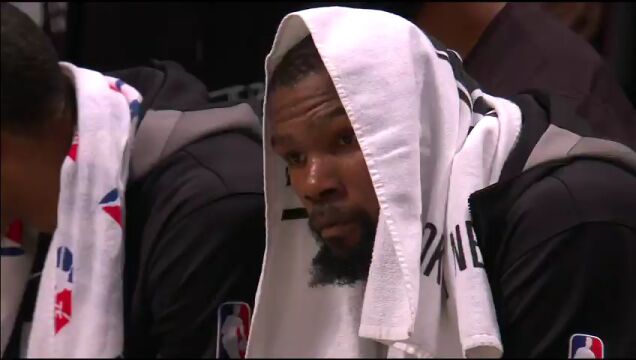NBA常规赛：尼克斯vs篮网第4节中文解说回放
