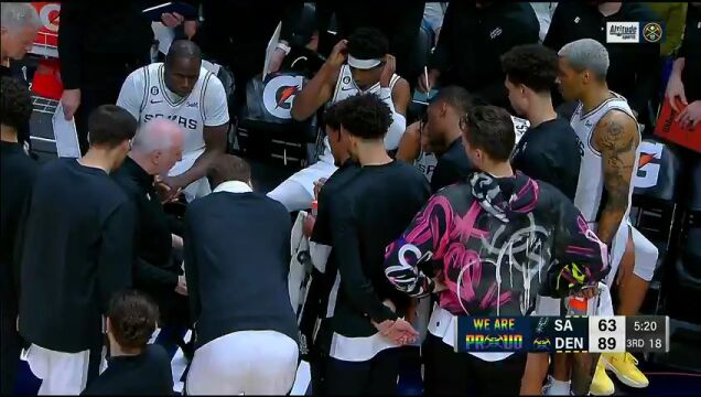 NBA常规赛：马刺vs掘金第3节中文解说回放