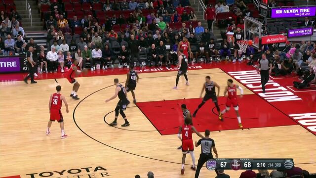 还是自己干 福克斯跌跌撞撞把球放进