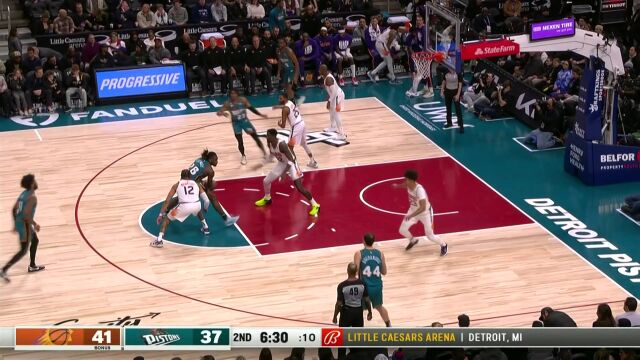 雕虫小技岂敢班门弄斧 布里奇斯送艾维钉板大帽